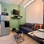 Fully Equipped Studio - 2 Guests - 4 Mins From The Metro